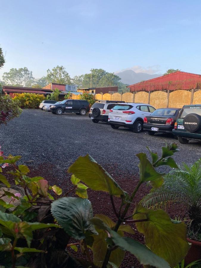 Cabinas Colibri La Fortuna Esterno foto